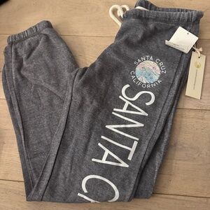 Santa Cruz Sweats